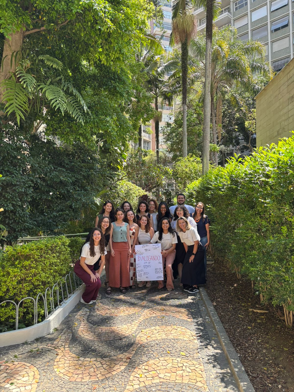 Comunidade Descomplicando Psicanálise reunida em edição do Dialogando